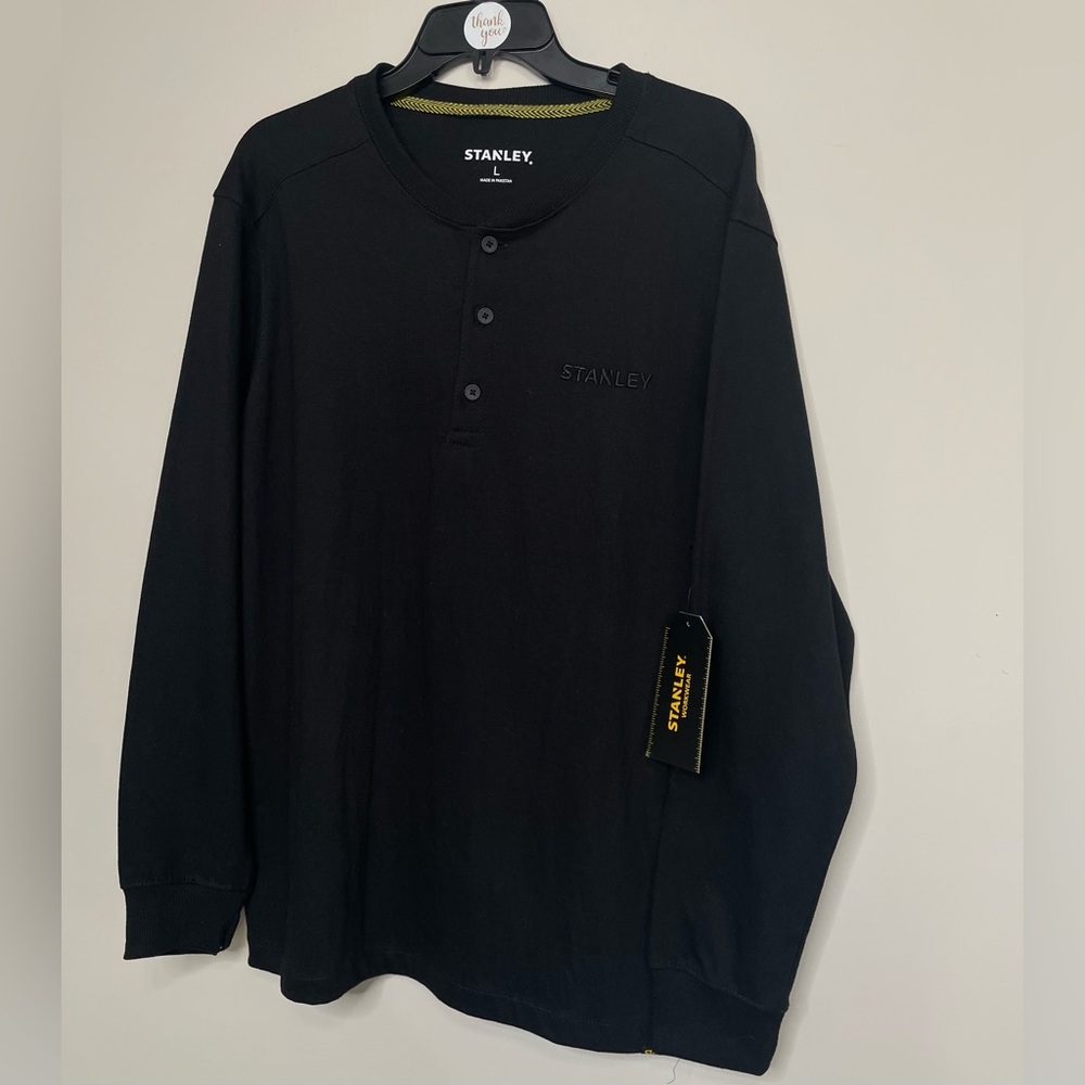 Stanley Classic Black Henley  Long Sleeve Shirt
Sz Large - Casual‎ Wear~ NWT